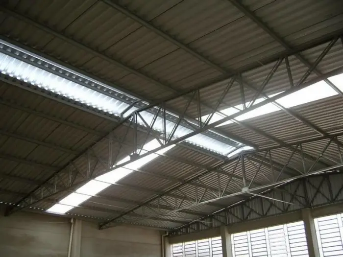 Estrutura metálica para garagem, obra Formafer