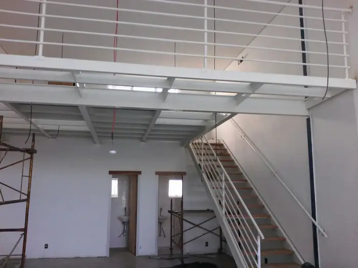 Fábrica de mezanino, obra Formafer