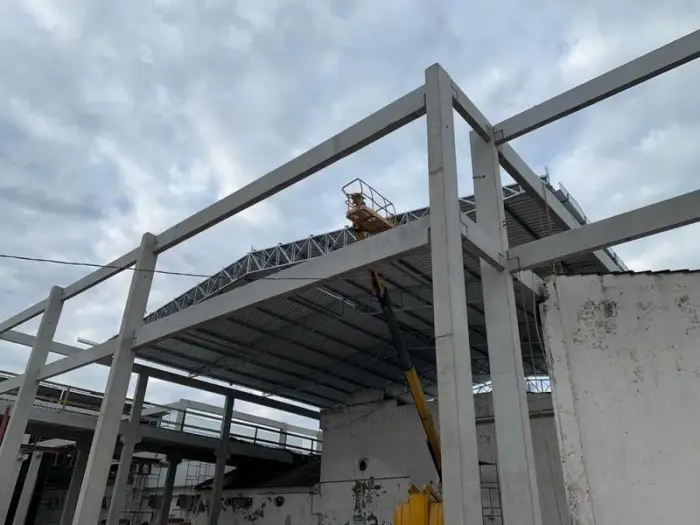 Galpão estrutura metálica dwg, obra Formafer