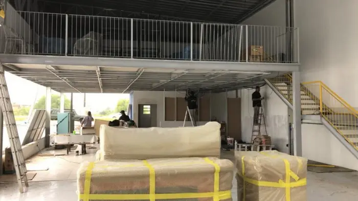 Mezanino metalico estrutura, obra Formafer